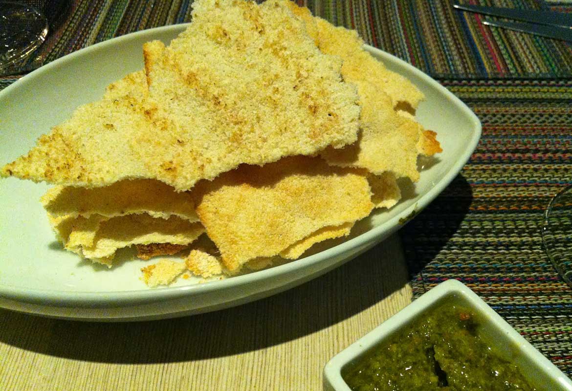 Casabe Tostados al Ajillo